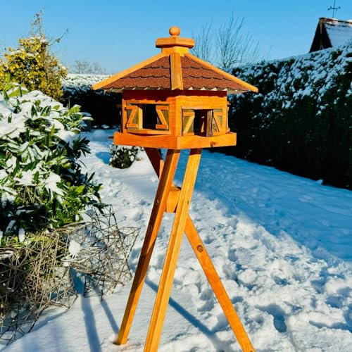 DARLUX Vogelfutterhaus XL Sechseck Vogelhaus aus Holz und Bitumschindel Dach Futterstelle mit und ohne Ständer (XL mit Ständer, Rot - Braun)