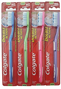 Lot de 12 brosses à dents Colgate Double Action - Medium - 18 cm