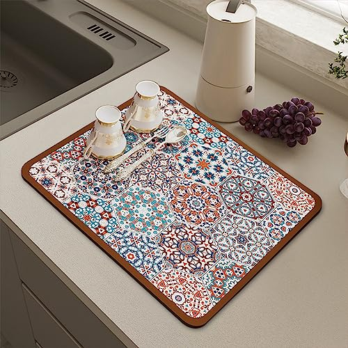 NeuWee Tappetino Scolapiatti, Tappetini Lavello Cucina Super Assorbente e Asciugatura Rapida, Tappetino per Asciugare i Piatti, Tappetini per caffè, Tappetino da Bar, 40×50cm (Marrone Stampa)