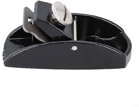 Petite raboteuse à main réglable pour le travail du bois pour tailler des bois tendres comme le hêtre et le tilleul