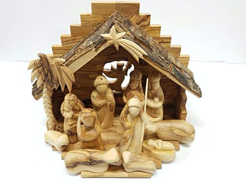 Handcarved Bethlehem Olive Wood Miniature Nativity Scene Set with Stable 12 Pieces (11 Stable with 5 Faceless Figurines)