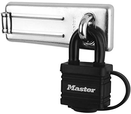 Master Lock 7804704EURD Pack Including Door Hasp and Keyed Padlock, Black