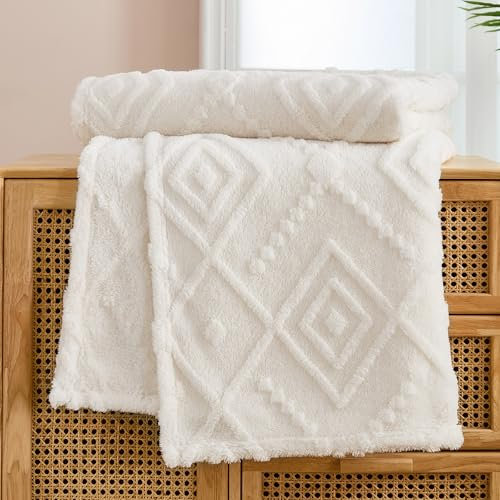 Guchuang Jacquard Diamond Sherpa Fleece Throw Blanket, Cream White Luxury Blanket, Super Soft Fuzzy Plush Decorative Thick Warm Bed Throws for Sofa Couch Travel All Season Use, Double 150x200cm