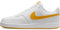 Nike Damen Court Vision Low Next Nat Sneaker, White University Gold, 42.5 EU