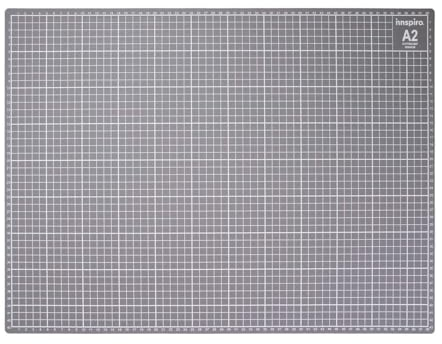 Schneideunterlage in Zentimetern von 60 x 45 cm