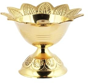 Shubhkart Lampe à huile en laiton pour Puja/brûleur/Diya pour Diwali Pooja | Lampe à huile indienne Pooja, lampe Diya dorée, 7,6 cm Devas Diya | Motif floral gravé