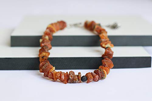 Bärnstenskedja för hundar av råa baltisk bärnsten dekorerad med Lava Beads | fästinghalsband | bärnsten mot fästingar | fästingar och loppskydd halsband (30–35 cm)