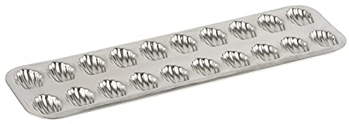 Madeleine Pan 20 Cavities. Each cavity: 1 3/4 x 1 1/4. Overall size of pan: 15 x 5