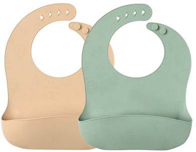 Muchmellow - Set de 2 Baberos de Silicona Suaves para Blw MADE in ITALY, con Bolsillo Recogemigas, Impermeables y Antimanchas, Ajustables, Sin Plástico, Sin BPA, Apto para Lavavajillas (beige + verde)