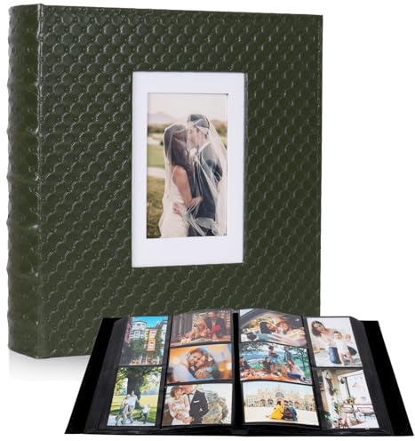 RECUTMS Large Capacity Photo Album 4x6, 600 Photos PU Leather Picture Album with Black Pages, Horizontal & Vertical Pockets, Clear Sleeves Memory Book for Family, Travel, Wedding & Gift (Dark Green)