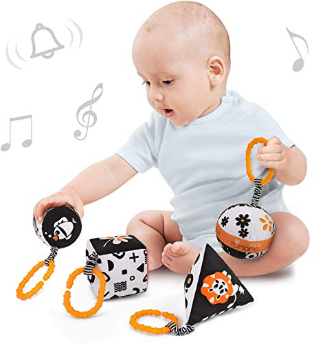 TUMAMA High Contrast Baby Spielzeug, Schwarz-Weiß Kinderwagen Spielzeug für Autositz Baby Plüsch Rasseln Ringe Hängespielzeug für 0 3 6 9 12 Monate, Neugeborene, Kleinkinder, Kleinkinder (4 Pack)