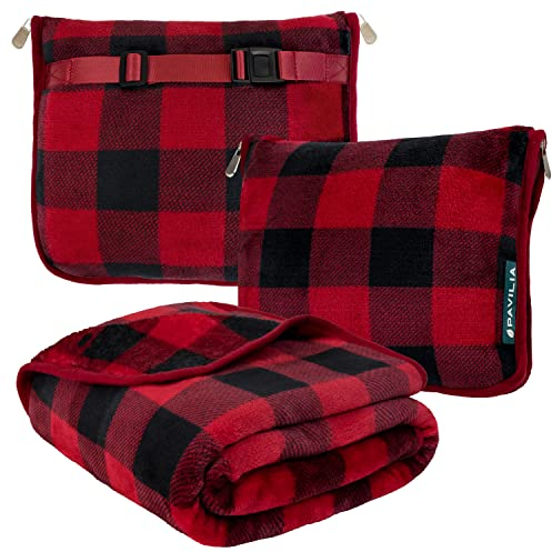 PAVILIA Reisedecke und -Kissen, Doppelreißverschluss, Clip on Strap | Warmes weiches Fleece 2-in-1 Combo Decke Flugzeug, Camping, Gepäckrucksack-Gurt, 60 x 43 (Checker Red)