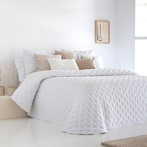 Fundeco - Edredón Conforter Invierno - Colcha de Invierno Modelo Anisa - Color Blanco - Cama 90 - Incluye 2 Fundas Cojín 50 x 70 cm - Suave y de Fácil Lavado