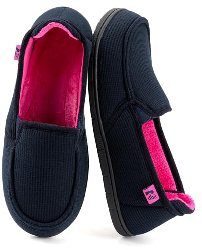 RockDove Women's Two-Tone Hoodback Slipper with Removable Insole,8,Fuchsia