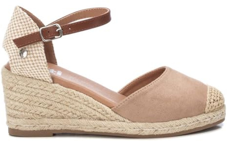 XTI - Sandales à talons compensés Femme Beige - Chaussures confortables et polyvalentes - Mode décontractée - Modèle 14074608 (Taille37)
