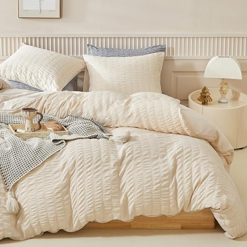 WARMDERN Duvet Cover Set King Size, 3pcs Washed Microfiber Beige Bedding Set, Soft Breathable Striped Textured Seersucker Duvet Cover with Zipper Closure & Corner Ties(Beige, King)