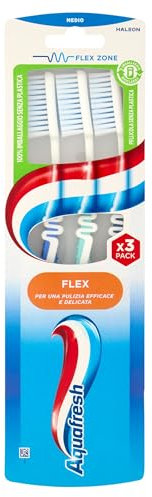 Aquafresh Spazzolino Flex Medium, Pacco da 3 Pezzi