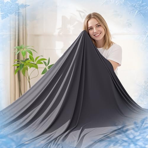 Cooling Blanket for Hot Sleepers, Double-Sided Cold Blanket with Japanese Q-Max >0.5 Arc-Chill Fibers, Lightweight & Breathable Summer Blanket for Night Sweats, Couch, Travel (127 x 152 cm, Black)