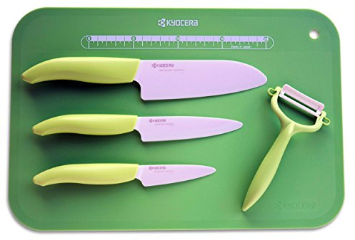 Kyocera - Juego de cuchillos y accesorios de cerámica (cuchillo santoku, pelador y multiusos, incluye pelador y tabla negra de cortar de cerámica), color verde