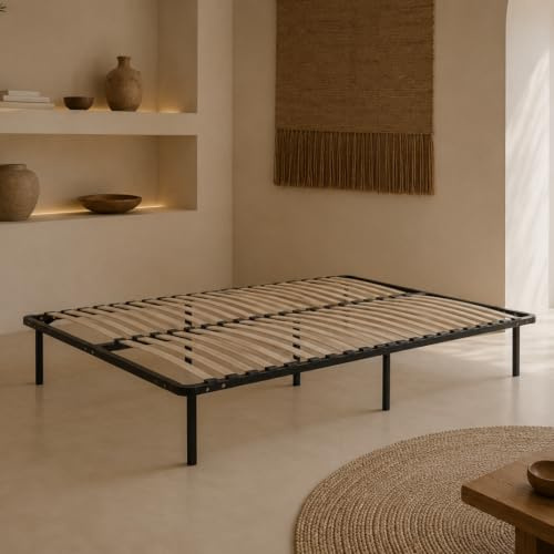 Kosmi Sommier à Lattes – Lattes Multiplis en Bois, Cadre Métal Renforcé, 7 Pieds de 20 cm, Sommier Kit Facile à Monter, Structure Acier Solide pour Matelas 2 Places (140 x 190 cm)
