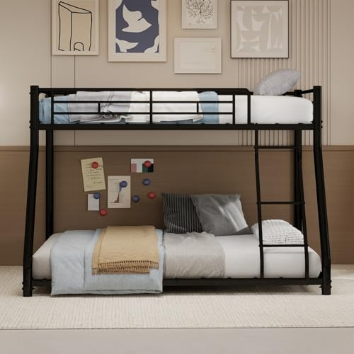 PUGSDRLY Lit Superposé 3 Places en Fer avec Barrières de lit Haute,Silent Pad,Lit Superposé Enfants 90x190 et 140x190 avec Escalier Incliné,pour Enfants Adolescents(A-Noir)