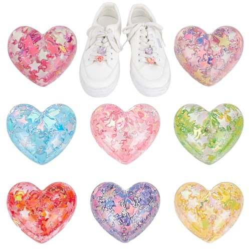 HOBBIESAY 16Pcs 8 Couleurs Breloques de Chaussures en Forme de Cœur Colorées Scintillantes Lacets en Forme D'amour Clips Décorations Accessoires pour Chaussures étincelantes pour Baskets