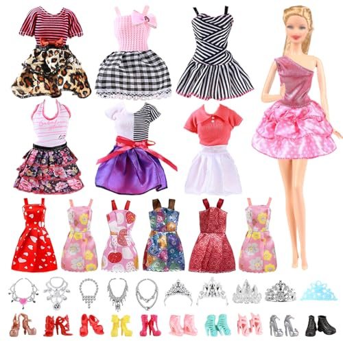 43 vêtements de poupée Compatible avec Barbie, Accessoires de poupée avec 10 Robes Porte-Jarretelles + 3 Robes Tendance + 10 Chaussures + 10 Accessoires au Hasard pour Filles Cadeaux d'anniversaire