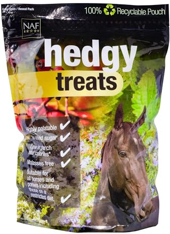 NAF Hedgy Treats for Horses 1kg – Healthy, Tasty Herbal Treats – Naturally Flavoured with Herbs & Essential Oils – Grain-Free & Molasses-Free – Ideal for Daily Reward or Training