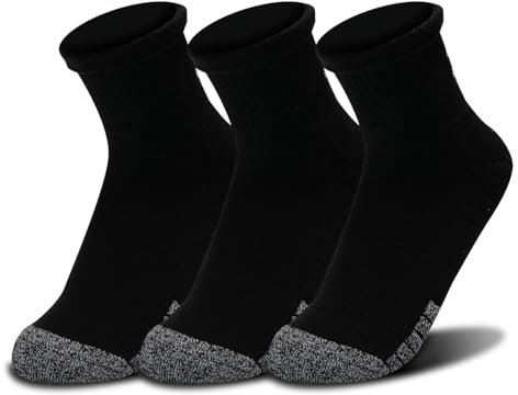 Under Armour Calcetines deportivos unisex Heatgear Quarter 3pk con tecnología de enfriamiento y secado, calcetines de material antiolor con soporte de arco