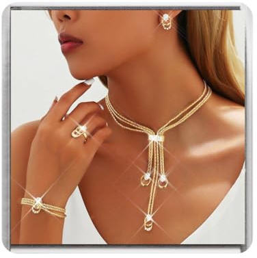 Ushiny Ensemble de bijoux minimalistes en plaqué or avec pendentif rond et boucles d'oreilles, bracelet et bague en strass pour femme