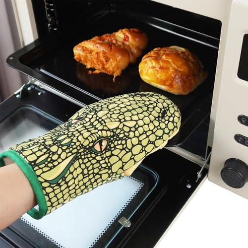 1 Pair Crocodile Oven Mitts, Heat Resistant Kitchen Gloves, Cute Animal Microwave BBQ Mitts for Cooking Baking Grilling, Funny Alligator Design Heat Proof Mittens for Adults Kids