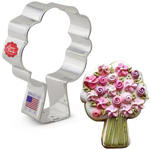 Ann Clark Flower Bouquet Cookie Cutter 3-½ in Made in USA