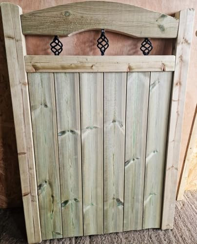 MD Carpentry Workshop Wooden Garden Doom Gate Pedestrian Gate, Pressure Treated, 3ft 90cm, Green, Wood
