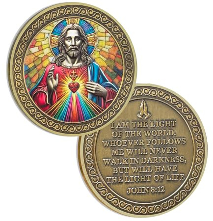 Moneda del Sagrado Corazón de Jesucristo - Medalla Religiosa Cristiana Inspiradora Con Juan 8:12 Versículo de la Biblia - Regalo de la Luz Del Mundo, Fichas De Fe Espiritual Para Creyentes, Iglesia Y
