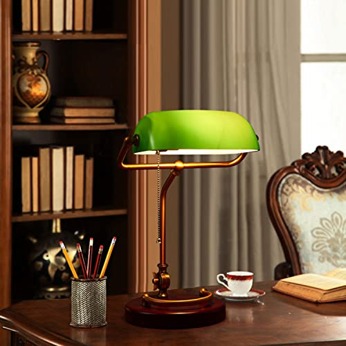Vintage Banker Lamp Green with Pull Switch Retro Desk Lamp with Brass Finish Nostalgic Green Glass Shade and Wooden Base Adjustable E27 Bedside Lamp for Office and Home