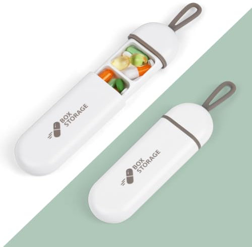 Fefod Pilulier Portable, Petit Forme USB Pilluliers Journalier, Pilulier Avec 3 Compartiments, Plastique Boîtes à Pilules, Distributeur De Pilules Médicaments Pour Vitamines Suppléments Et Médicaments