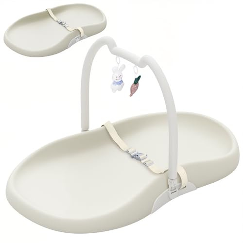 UBRAVOO Matelas à langer avec harnais de sécurité et étagère à jouets en forme d'oreilles de chat, facile à nettoyer, imperméable et avec bords rembourrés surélevés (Beige, Style Amélioré)