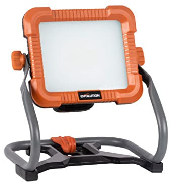 Evolution Power Tools R2700WLT-Li - Lampe de travail LED portable sans fil - Lampe rechargeable, 3 niveaux d'éclairage, 2 700 lumens, 18 v Li-Ion. Batterie non incluse.