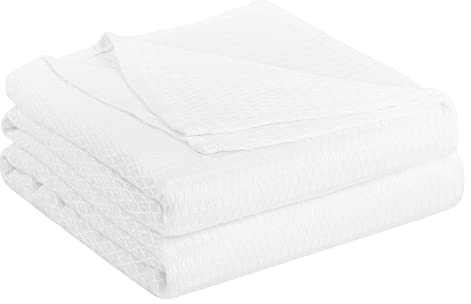 PiccoCasa Cooling Bamboo Blanket All Seasons Breathable for Hot Sleepers, Soft and Lightweight for Bed, Sofa Thin Blanket Summer Keep Cool White King 230x230cm