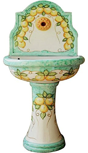 FONTANA DA ESTERNO IN CERAMICA DI VIETRI DIPINTA A MANO; ALTEZZA CM. 134, LARGHEZZA CM. 62.