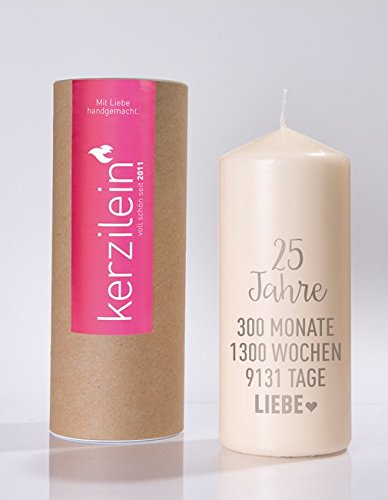 Stumpenkerze Silberhochzeit – 25 Jahre Liebe – 19 cm hoch, Ø 8 cm – 100 Std. Brenndauer – Geschenk zur Silberhochzeit – Made in Germany – Handveredelt
