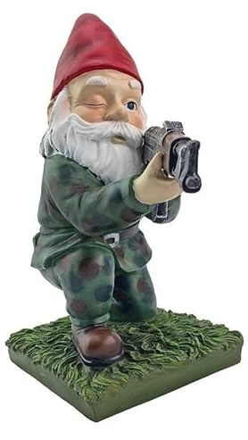 Garden Gnomes Military Gnome Statues with Fake Gun Funny Army Gnomes 11cm (Red Squatting)