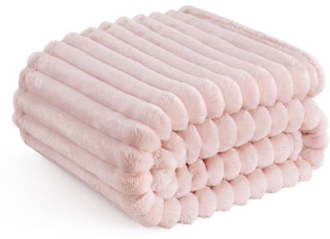 Bedsure Fleece Throw Blanket for Sofa - Fluffy, Crystal Pink, 130x170 cm | Striped Soft Cute and Cosy, Lightweight Warmth, Perfect for Room Decor, Travel, Camping, Gifts for Women and Girls