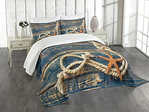ABAKUHAUS maritim Tagesdecke Set, Seil und Seesterne Holz, Set mit Kissenbezügen Waschbar, für Doppelbetten 264 x 220 cm, Bernstein Nachtblau