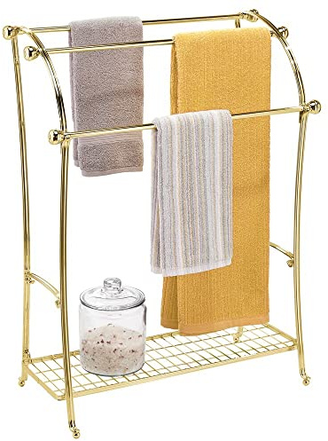 mDesign Grand Porte-Serviettes sur Pied avec étagère pour Accessoires de Salle de Bain Porte-Serviettes en métal avec Plusieurs Barres de Suspension en Laiton