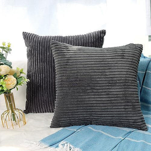 CALIYO Kissenhülle Kord Uni 2er Set, Kissenbezug 60x60 Kissenbezüge für Zierkissen Dekokissen Sofakissen Couchkissen in vielen Farben.