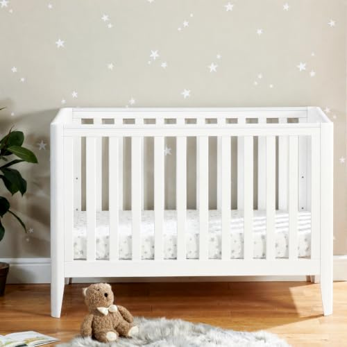 Babymore Iris Baby Cot Bed - Convertible Cot to Toddler Bed | |Nordic Style with 3 Adjustable Base Positions, Solid Pine Frame, Teething Rails, Suitable for Baby 0-4 Years, (White)