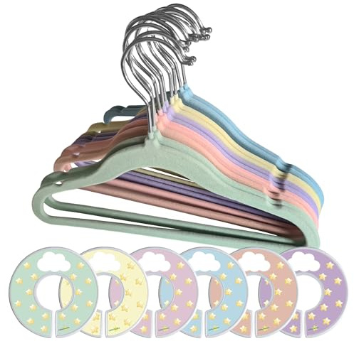 Grucce per bambini in velluto per neonati, bambini, neonato. Confezione da 50 colori pastello. Antiscivolo, plastica riciclata. Regalo divisori vestiti armadio. Multicolore: Rosa,Blu,Verde,Viola