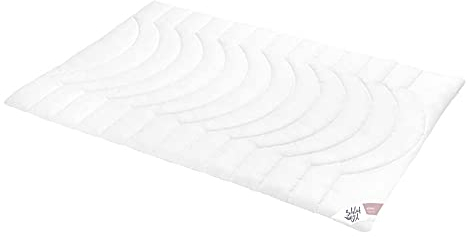 SCHLAFSTIL Bettdecke F200, 155x220, Faserbettdecke, Normal, 100% Polyester, Made in Germany, Oeko-TEX, allergikergeeignet