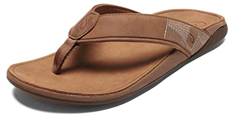 OLUKAI Tuahine vattentäta lädersandaler för män, mångsidiga strandflip-flops med valvstöd och bekväm passform, lätt och hållbar, förbättrat grepp och dragkraft, Toffee/Koffee, 43 EU